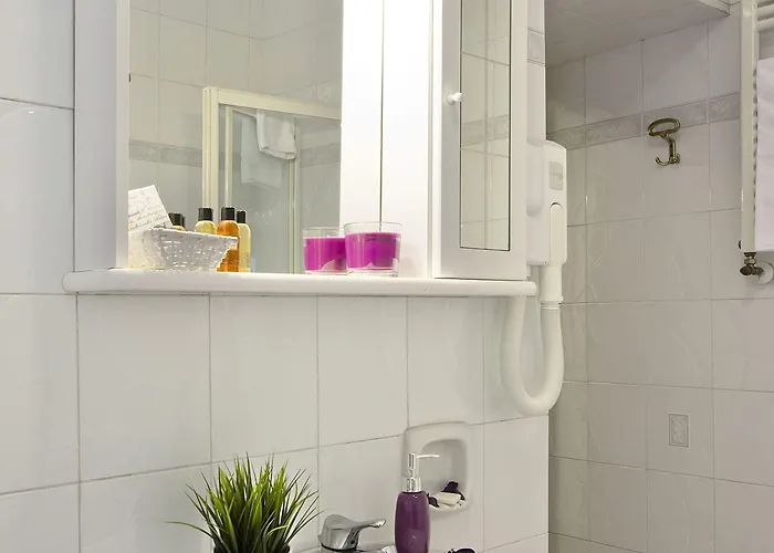 San Lorenzo Maria 3* Rzym