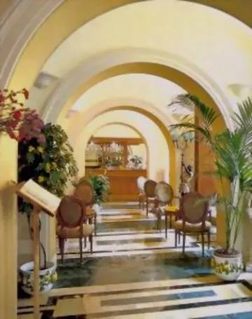 San Lorenzo Maria 3*